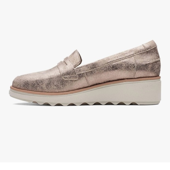 Clarks Women's Sharon Ranch Penny Loafer - Picture 3 of 10